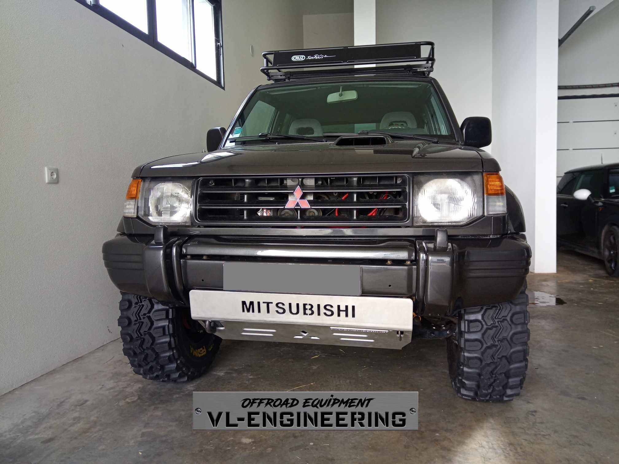 Cj. Protecções Pajero GLX Curto (anterior ao Abas largas) - Image 5