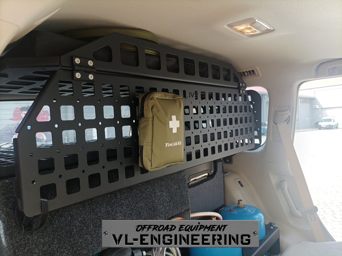 Dog Guard Land Cruiser 150